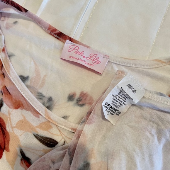 White floral long-sleeve dress - Picture 4 of 4